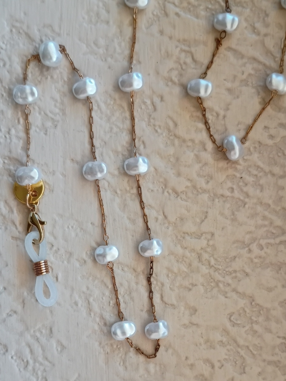 Delicate White Pearl Eyeglass Gold Chain Necklace